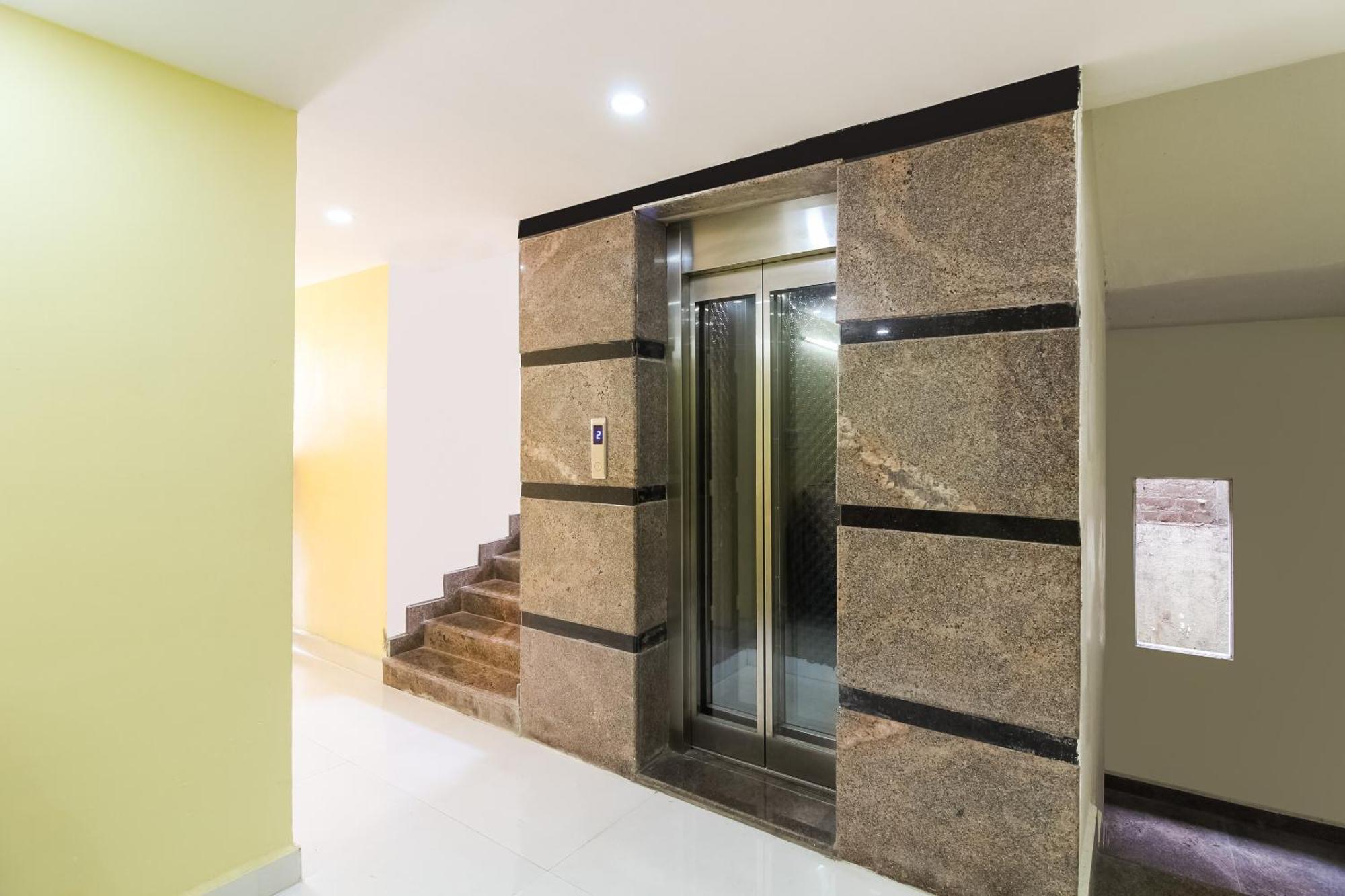 Collection O Sree Guru Lakshmi Residency Hotel Tirupati Ngoại thất bức ảnh